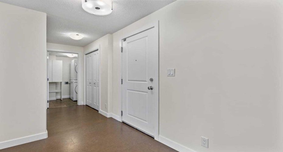 16 Varsity Estates Circle, Calgary, Alberta T3A 2C5, 2 Bedrooms Bedrooms, ,2 BathroomsBathrooms,Residential,For Sale,Varsity Estates,A2293837