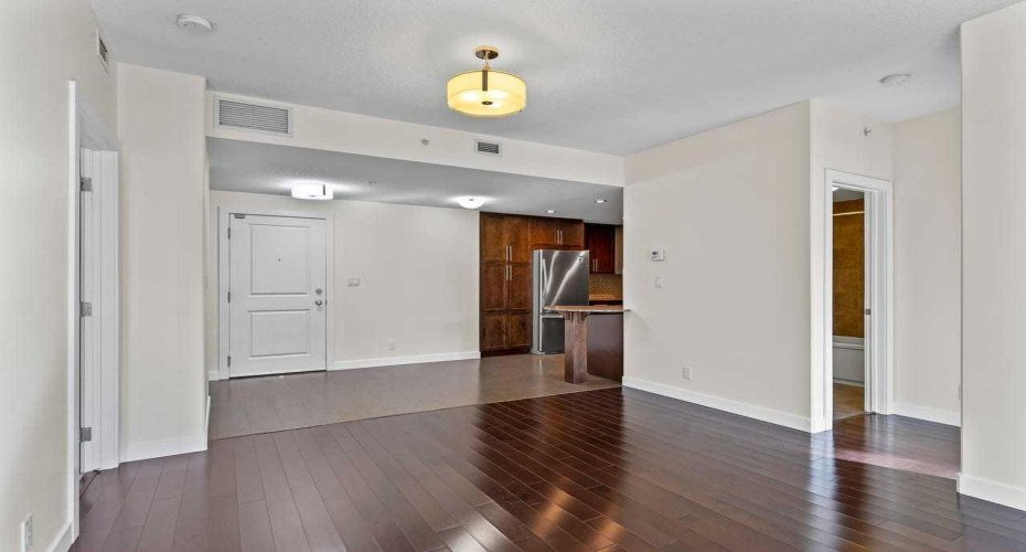 16 Varsity Estates Circle, Calgary, Alberta T3A 2C5, 2 Bedrooms Bedrooms, ,2 BathroomsBathrooms,Residential,For Sale,Varsity Estates,A2293837