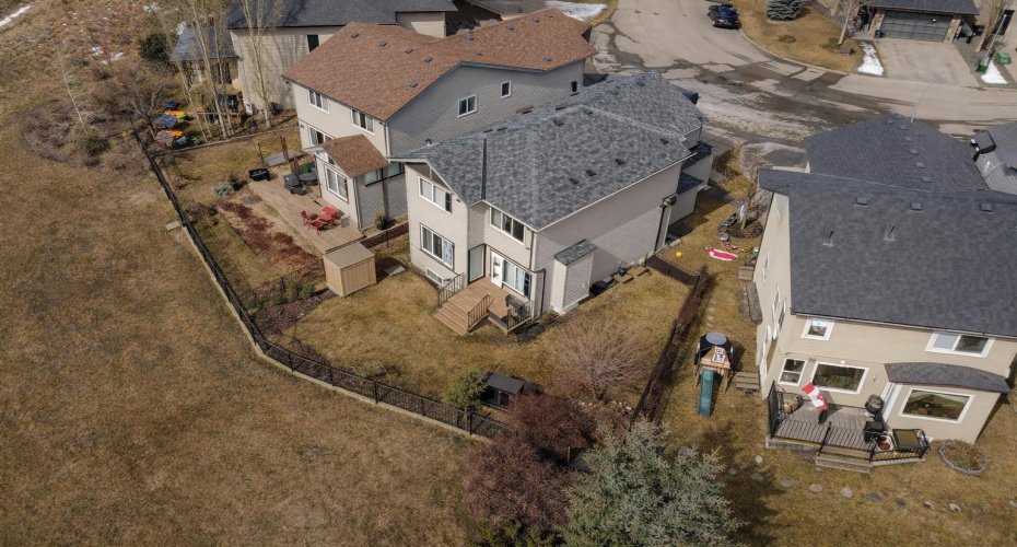 Fabulous location backing onto a huge green space