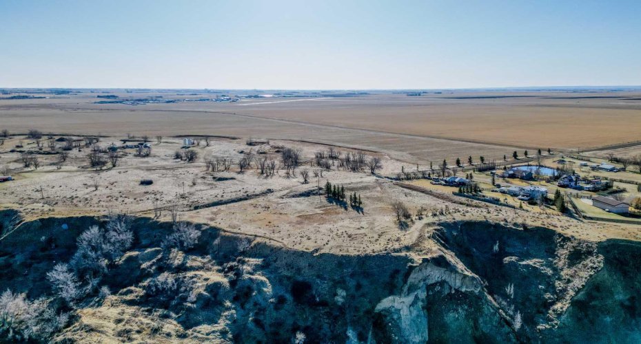 5 Acres, Rural Lethbridge County, Alberta T1K 8G5, ,Land,For Sale,5 Acres,A2294052