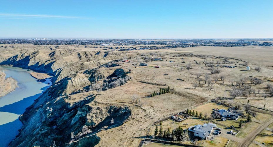 5 Acres, Rural Lethbridge County, Alberta T1K 8G5, ,Land,For Sale,5 Acres,A2294052