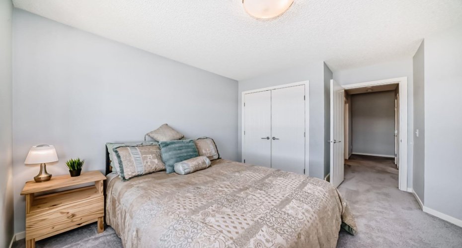 101 Sunset Drive, Cochrane, Alberta T4C 0W8, 3 Bedrooms Bedrooms, ,4 BathroomsBathrooms,Residential,For Sale,Sunset,A2295385