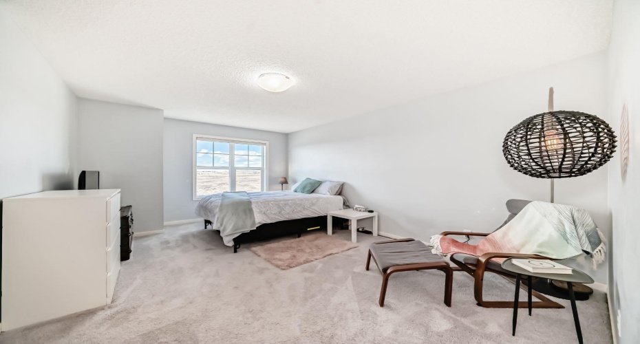 101 Sunset Drive, Cochrane, Alberta T4C 0W8, 3 Bedrooms Bedrooms, ,4 BathroomsBathrooms,Residential,For Sale,Sunset,A2295385