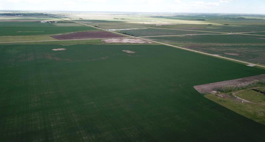 TWP 264 & RR 271, Rural Rocky View County, Alberta T0M 0E0, ,Land,For Sale,TWP 264 & RR 271,A2295553