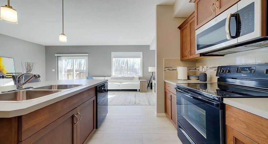 5301 Windward Place, Sylvan Lake, Alberta T4S 0H5, 3 Bedrooms Bedrooms, ,2 BathroomsBathrooms,Residential,For Sale,Windward,A2295560
