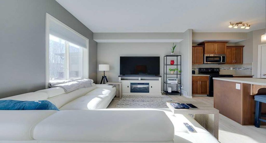 5301 Windward Place, Sylvan Lake, Alberta T4S 0H5, 3 Bedrooms Bedrooms, ,2 BathroomsBathrooms,Residential,For Sale,Windward,A2295560