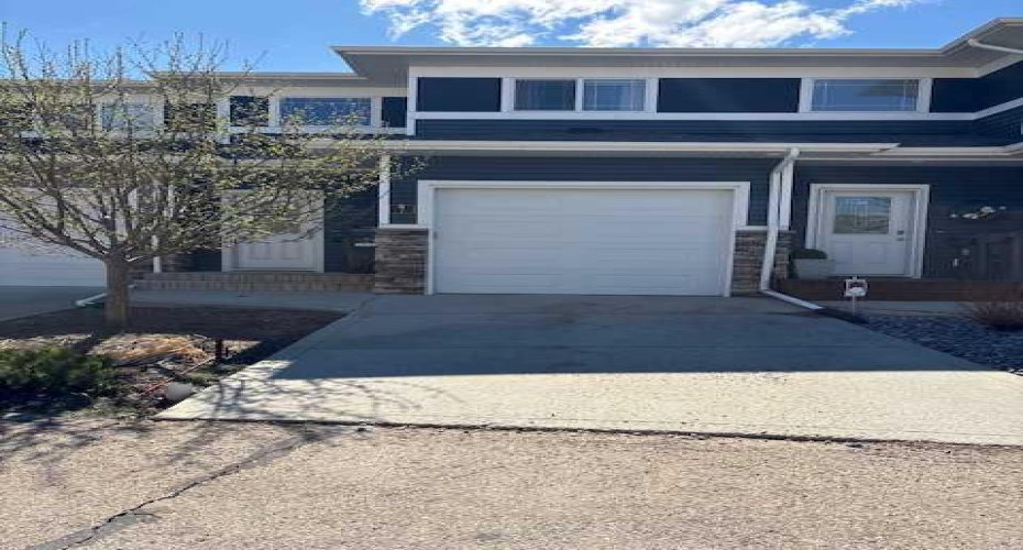 5301 Windward Place, Sylvan Lake, Alberta T4S 0H5, 3 Bedrooms Bedrooms, ,2 BathroomsBathrooms,Residential,For Sale,Windward,A2295560
