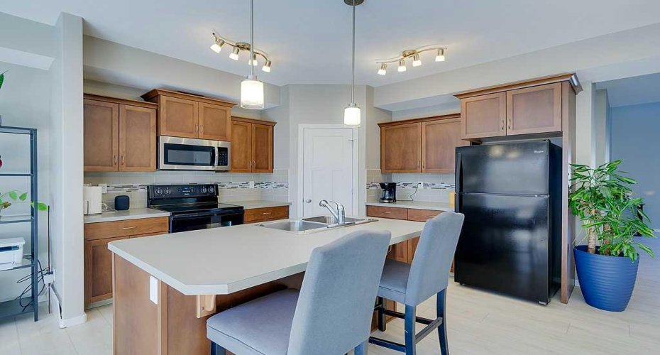 5301 Windward Place, Sylvan Lake, Alberta T4S 0H5, 3 Bedrooms Bedrooms, ,2 BathroomsBathrooms,Residential,For Sale,Windward,A2295560