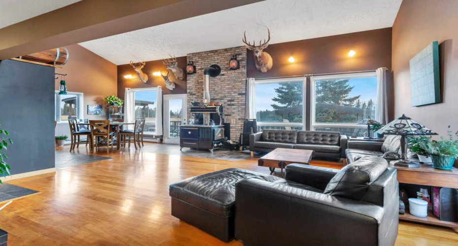 31442 Range Road 45, Rural Mountain View County, Alberta T0M 1X0, 6 Bedrooms Bedrooms, ,6 BathroomsBathrooms,Residential,For Sale,Range Road 45,A2295590