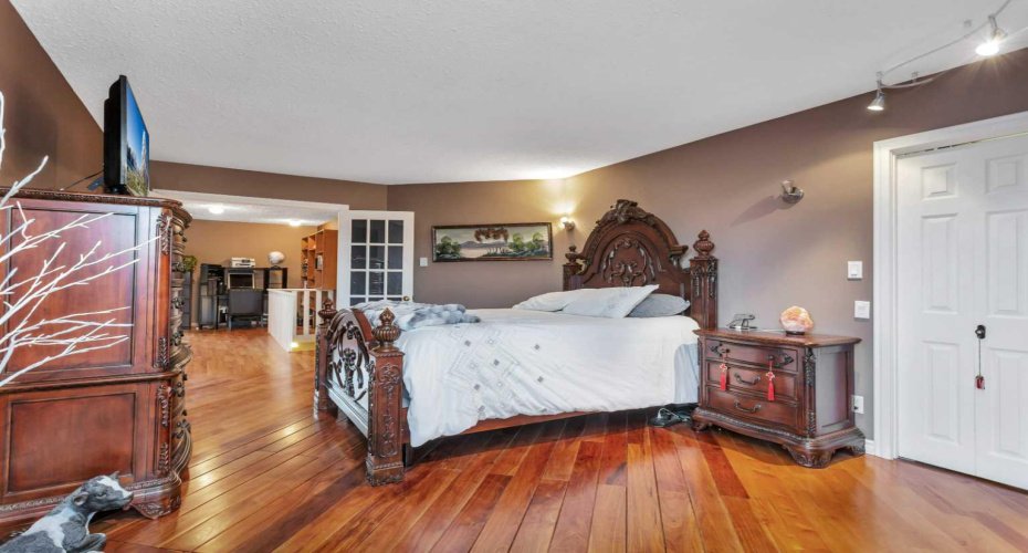 31442 Range Road 45, Rural Mountain View County, Alberta T0M 1X0, 6 Bedrooms Bedrooms, ,6 BathroomsBathrooms,Residential,For Sale,Range Road 45,A2295590