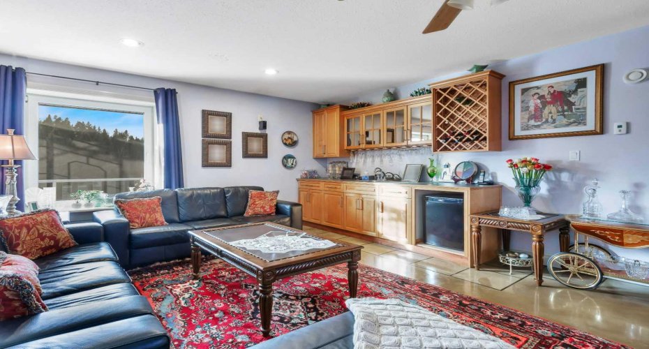 31442 Range Road 45, Rural Mountain View County, Alberta T0M 1X0, 6 Bedrooms Bedrooms, ,6 BathroomsBathrooms,Residential,For Sale,Range Road 45,A2295590