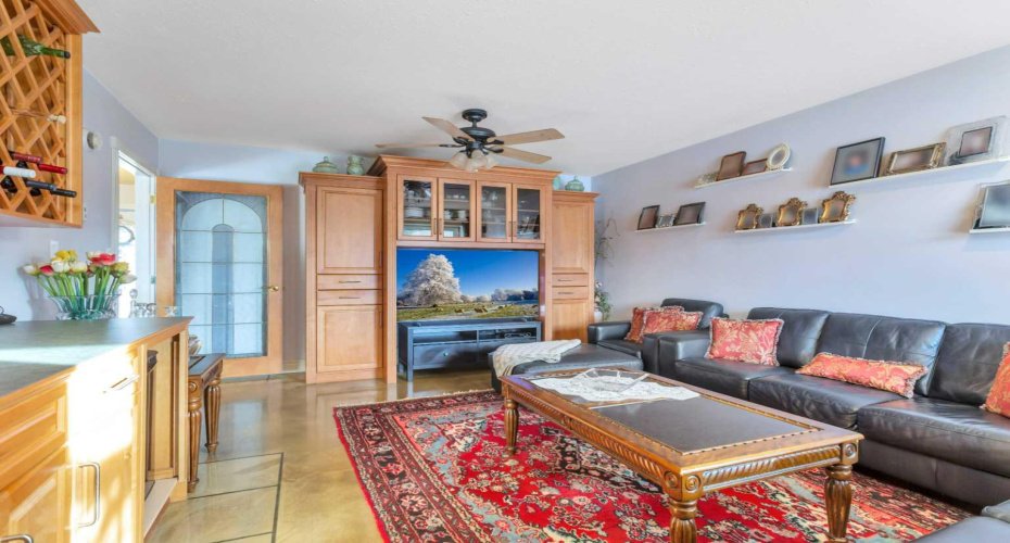 31442 Range Road 45, Rural Mountain View County, Alberta T0M 1X0, 6 Bedrooms Bedrooms, ,6 BathroomsBathrooms,Residential,For Sale,Range Road 45,A2295590
