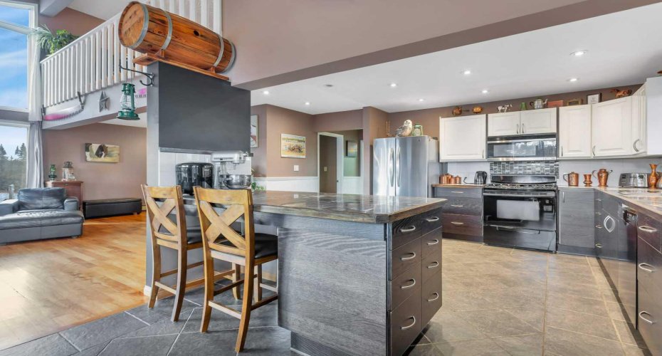 31442 Range Road 45, Rural Mountain View County, Alberta T0M 1X0, 6 Bedrooms Bedrooms, ,6 BathroomsBathrooms,Residential,For Sale,Range Road 45,A2295590