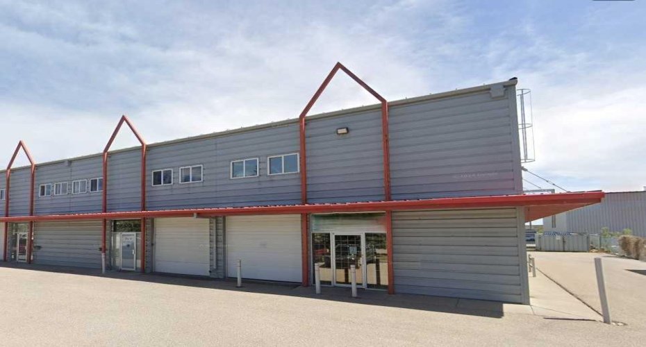 4816 35B Street, Calgary, Alberta T2B 3N1, ,Commercial,For Sale,35B,A2295674