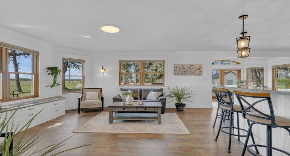 430044 Highway 20, Rural Ponoka County, Alberta T0C 2J0, 3 Bedrooms Bedrooms, ,3 BathroomsBathrooms,Residential,For Sale,Highway 20,A2295722