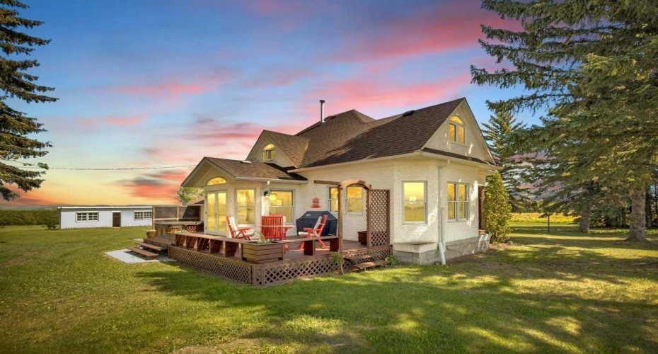 430044 Highway 20, Rural Ponoka County, Alberta T0C 2J0, 3 Bedrooms Bedrooms, ,3 BathroomsBathrooms,Residential,For Sale,Highway 20,A2295722