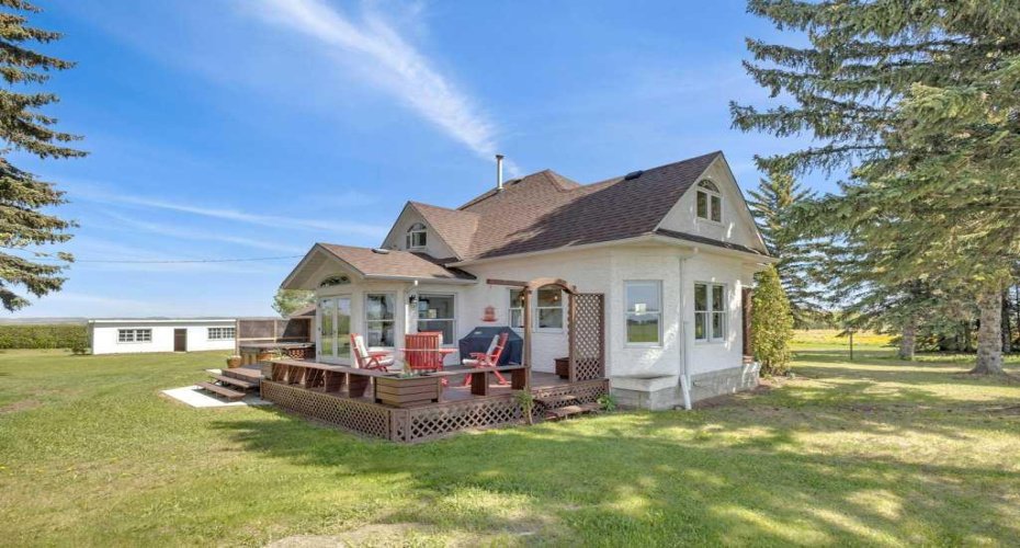 430044 Highway 20, Rural Ponoka County, Alberta T0C 2J0, 3 Bedrooms Bedrooms, ,3 BathroomsBathrooms,Residential,For Sale,Highway 20,A2295722
