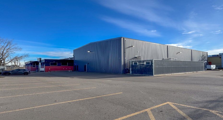 5430 30 Street, Calgary, Alberta T2C 1G2, ,Commercial,For Sale,30,A2295750