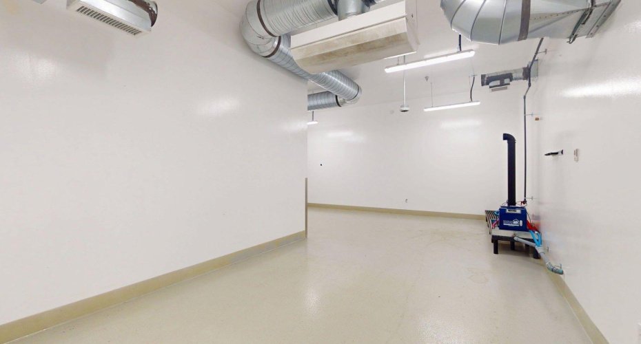 5430 30 Street, Calgary, Alberta T2C 1G2, ,Commercial,For Sale,30,A2295750