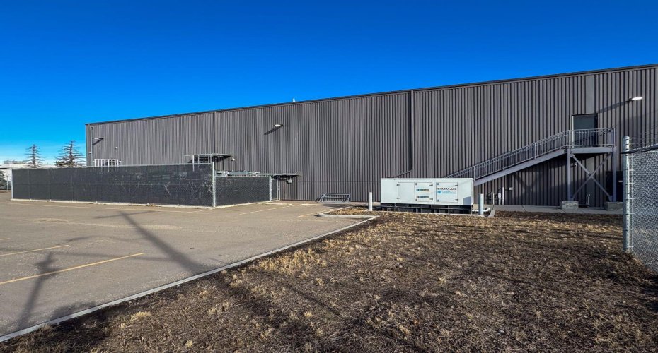 5430 30 Street, Calgary, Alberta T2C 1G2, ,Commercial,For Sale,30,A2295750