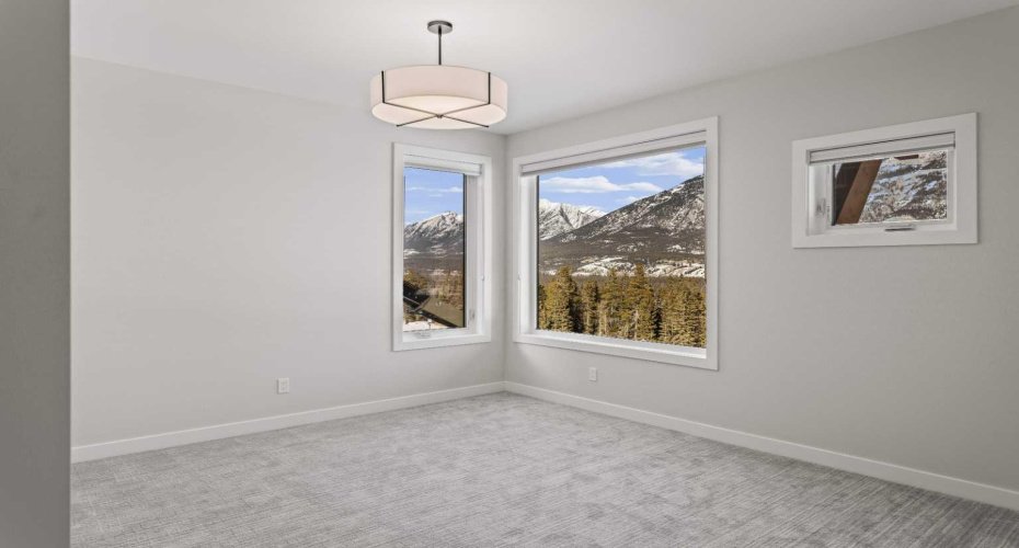 209 Stewart Creek Rise, Canmore, Alberta T1W0N9, 3 Bedrooms Bedrooms, ,3 BathroomsBathrooms,Residential,For Sale,Stewart Creek,A2295800