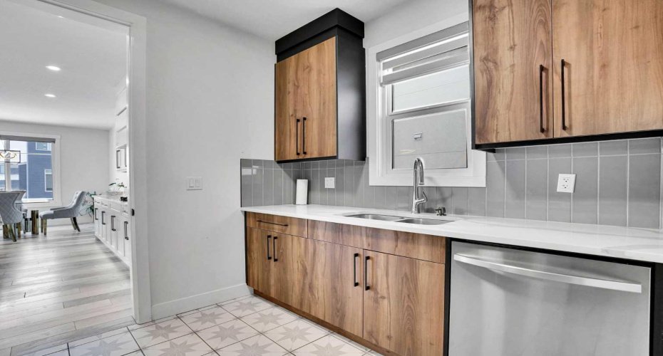 103 Sandpiper Park, Chestermere, Alberta T1X 1Y8, 7 Bedrooms Bedrooms, ,5 BathroomsBathrooms,Residential,For Sale,Sandpiper,A2294702