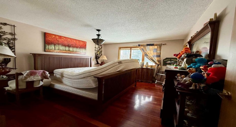 592062 HWY 32, Rural Woodlands County, Alberta T7S 1N5, 5 Bedrooms Bedrooms, ,3 BathroomsBathrooms,Residential,For Sale,HWY 32,A2294982