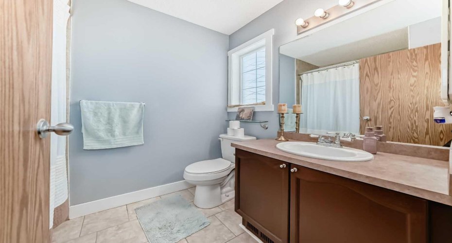 57 Martinvalley Way, Calgary, Alberta T3J 4A2, 3 Bedrooms Bedrooms, ,2 BathroomsBathrooms,Residential,For Sale,Martinvalley,A2295201