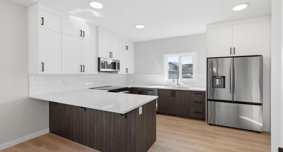 Ellen Park Way, Crossfield, Alberta T0M 0S0, 3 Bedrooms Bedrooms, ,3 BathroomsBathrooms,Residential,For Sale,Park,A2295058