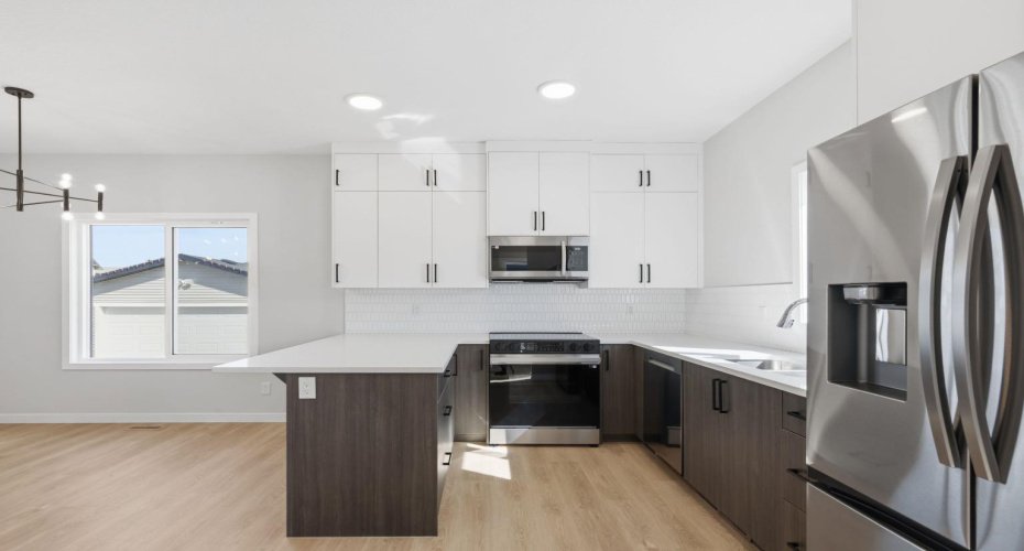Ellen Park Way, Crossfield, Alberta T0M 0S0, 3 Bedrooms Bedrooms, ,3 BathroomsBathrooms,Residential,For Sale,Park,A2295058