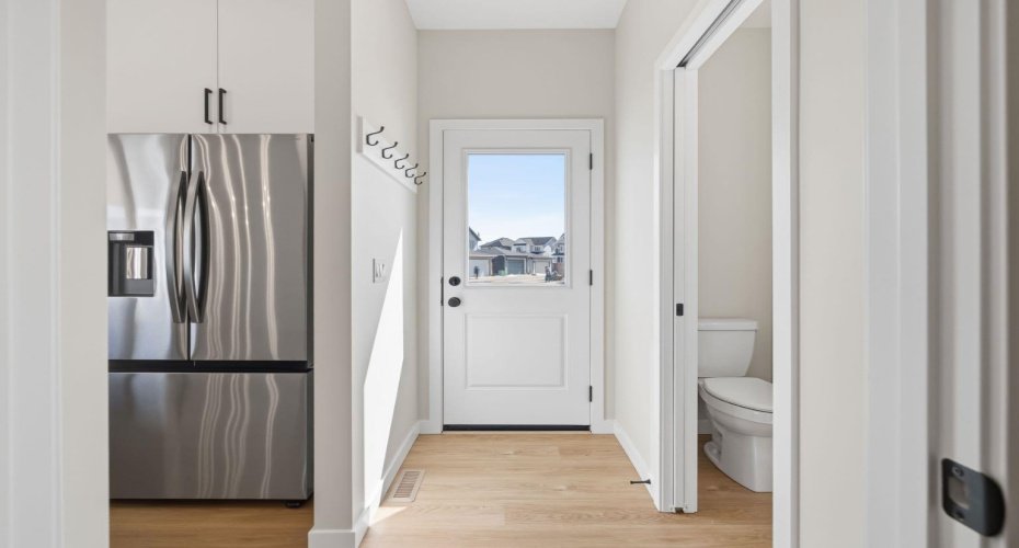 Ellen Park Way, Crossfield, Alberta T0M 0S0, 3 Bedrooms Bedrooms, ,3 BathroomsBathrooms,Residential,For Sale,Park,A2295058