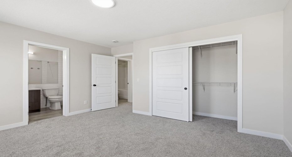 Ellen Park Way, Crossfield, Alberta T0M 0S0, 3 Bedrooms Bedrooms, ,3 BathroomsBathrooms,Residential,For Sale,Park,A2295058