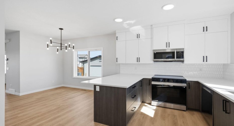 Ellen Park Way, Crossfield, Alberta T0M 0S0, 3 Bedrooms Bedrooms, ,3 BathroomsBathrooms,Residential,For Sale,Park,A2295058