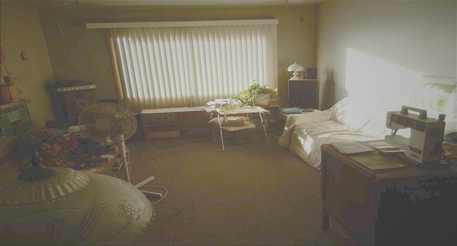 living area up