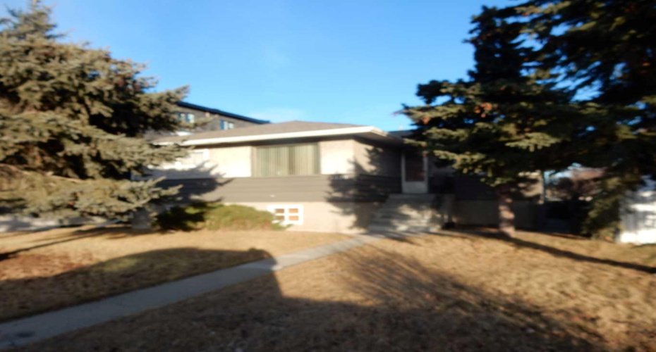 1330 34 Street, Calgary, Alberta T2A 0Z9, 5 Bedrooms Bedrooms, ,2 BathroomsBathrooms,Residential,For Sale,34,A2285876