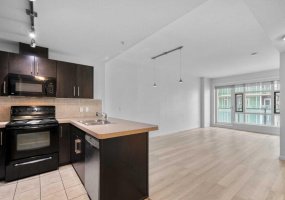 210 15 Avenue, Calgary, Alberta T2G 0B5, 1 Bedroom Bedrooms, ,1 BathroomBathrooms,Residential,For Sale,15,A2287329