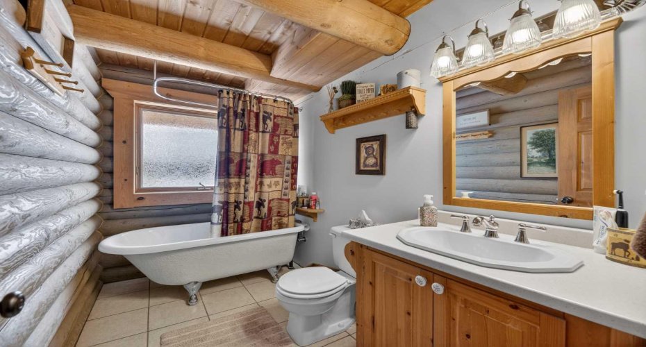 32460 Range Road 61, Rural Mountain View County, Alberta T0M 1X0, 5 Bedrooms Bedrooms, ,3 BathroomsBathrooms,Residential,For Sale,Range Road 61,A2288971