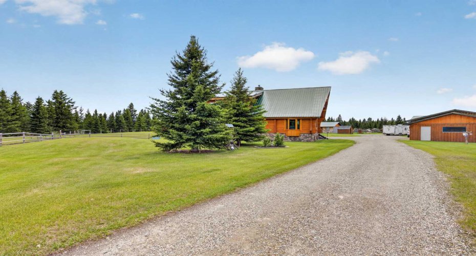 32460 Range Road 61, Rural Mountain View County, Alberta T0M 1X0, 5 Bedrooms Bedrooms, ,3 BathroomsBathrooms,Residential,For Sale,Range Road 61,A2288971