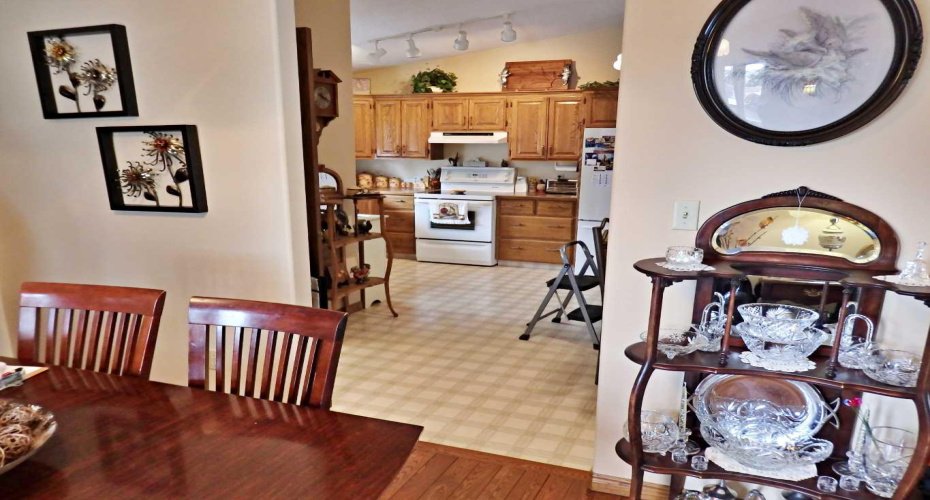 5115 Riverside Drive, Vermilion, Alberta T9X 1T8, 3 Bedrooms Bedrooms, ,2 BathroomsBathrooms,Residential,For Sale,Riverside,A2295777