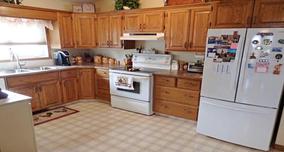 5115 Riverside Drive, Vermilion, Alberta T9X 1T8, 3 Bedrooms Bedrooms, ,2 BathroomsBathrooms,Residential,For Sale,Riverside,A2295777