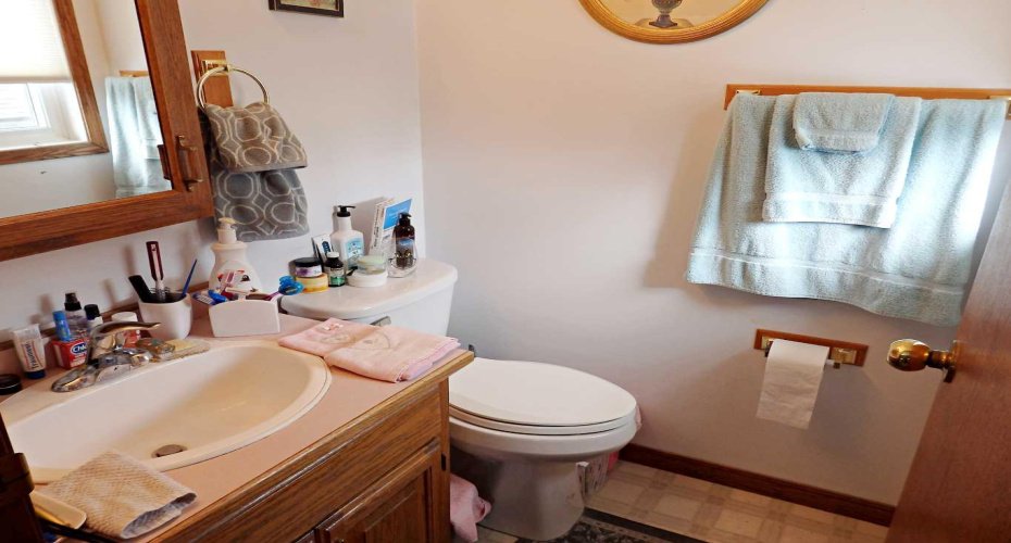 5115 Riverside Drive, Vermilion, Alberta T9X 1T8, 3 Bedrooms Bedrooms, ,2 BathroomsBathrooms,Residential,For Sale,Riverside,A2295777
