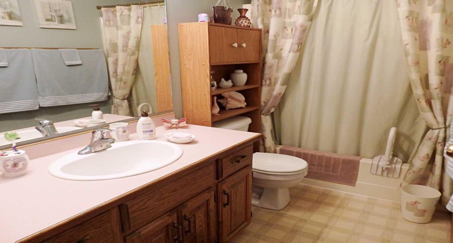 5115 Riverside Drive, Vermilion, Alberta T9X 1T8, 3 Bedrooms Bedrooms, ,2 BathroomsBathrooms,Residential,For Sale,Riverside,A2295777