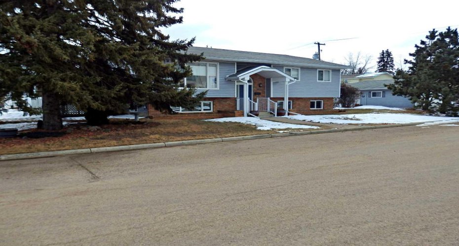 5115 Riverside Drive, Vermilion, Alberta T9X 1T8, 3 Bedrooms Bedrooms, ,2 BathroomsBathrooms,Residential,For Sale,Riverside,A2295777