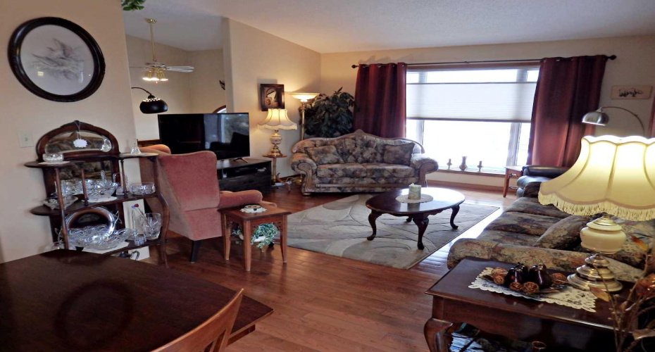 5115 Riverside Drive, Vermilion, Alberta T9X 1T8, 3 Bedrooms Bedrooms, ,2 BathroomsBathrooms,Residential,For Sale,Riverside,A2295777