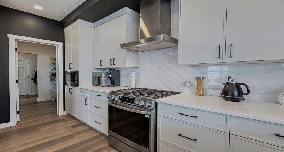 3 Saddlebred Court, Cochrane, Alberta T4C 3B5, 5 Bedrooms Bedrooms, ,4 BathroomsBathrooms,Residential,For Sale,Saddlebred,A2295839