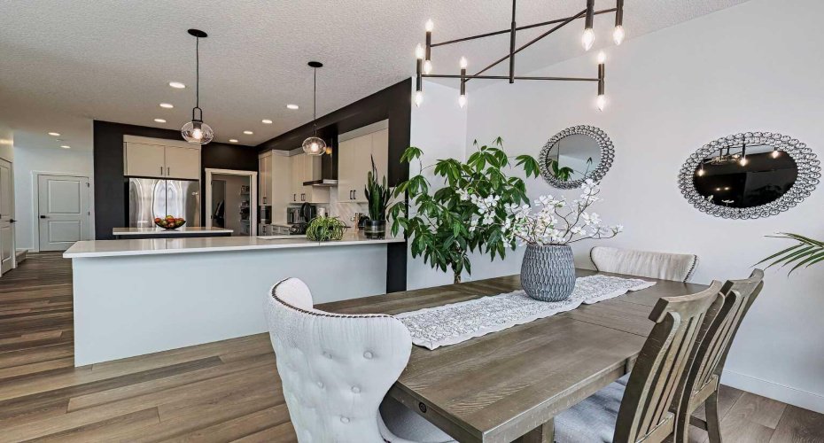 3 Saddlebred Court, Cochrane, Alberta T4C 3B5, 5 Bedrooms Bedrooms, ,4 BathroomsBathrooms,Residential,For Sale,Saddlebred,A2295839