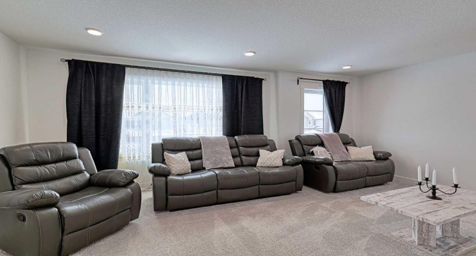 3 Saddlebred Court, Cochrane, Alberta T4C 3B5, 5 Bedrooms Bedrooms, ,4 BathroomsBathrooms,Residential,For Sale,Saddlebred,A2295839