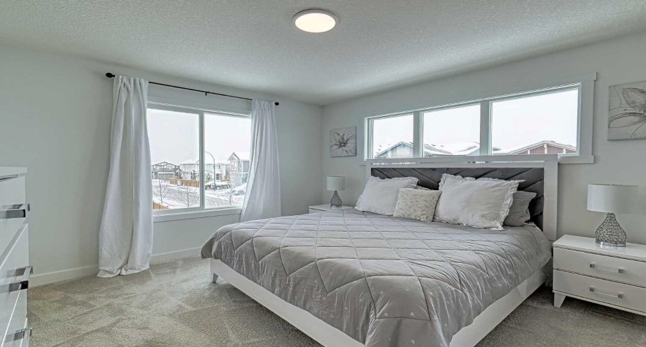 3 Saddlebred Court, Cochrane, Alberta T4C 3B5, 5 Bedrooms Bedrooms, ,4 BathroomsBathrooms,Residential,For Sale,Saddlebred,A2295839