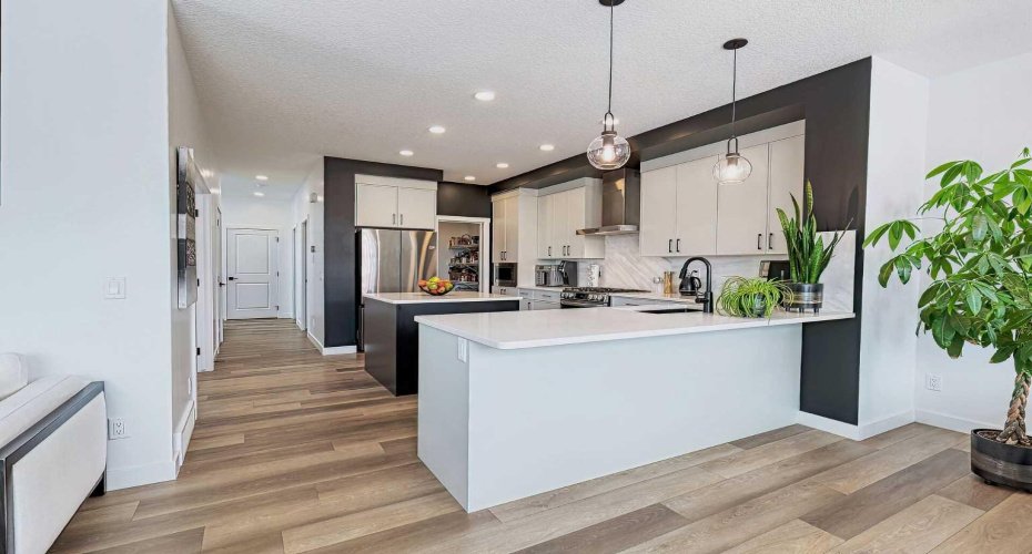 3 Saddlebred Court, Cochrane, Alberta T4C 3B5, 5 Bedrooms Bedrooms, ,4 BathroomsBathrooms,Residential,For Sale,Saddlebred,A2295839