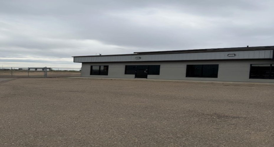 6643 63 Street Close, Lloydminster, Alberta T9V 3Y6, ,Commercial,For Lease,63,A2295897